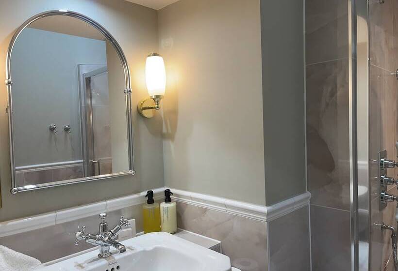 Old Town House By Ezestays, In The Heart Of The Old Town Margate