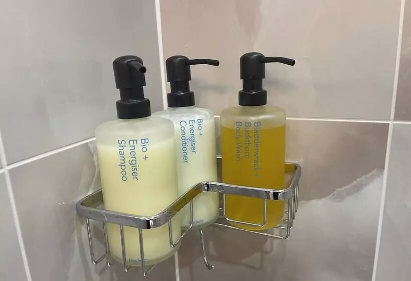 Old Town House By Ezestays, In The Heart Of The Old Town Margate