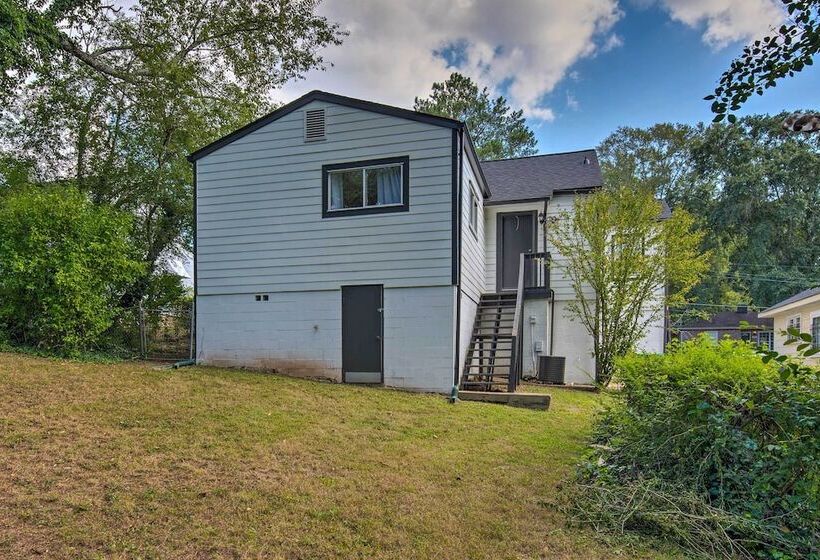 Pet Friendly Atlanta Home < 5 Mi To Downtown!