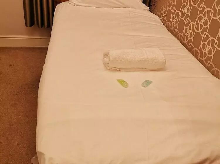 ペンション Sommerset Cottages