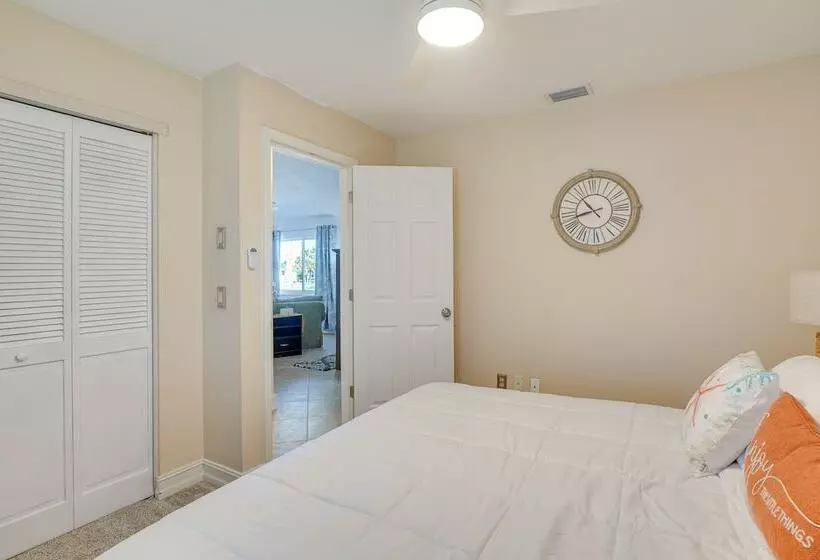 Punta Gorda Oasis W/ Saltwater Pool + Gas Grill!