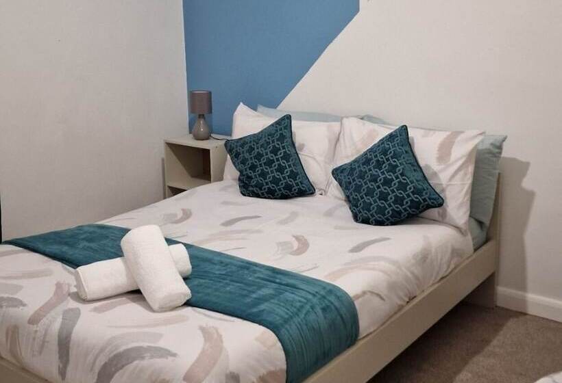 Residência Beautiful 2 Bed House In Gillingham