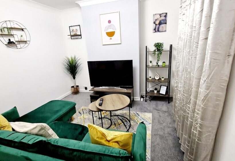 Residência Beautiful 2 Bed House In Gillingham