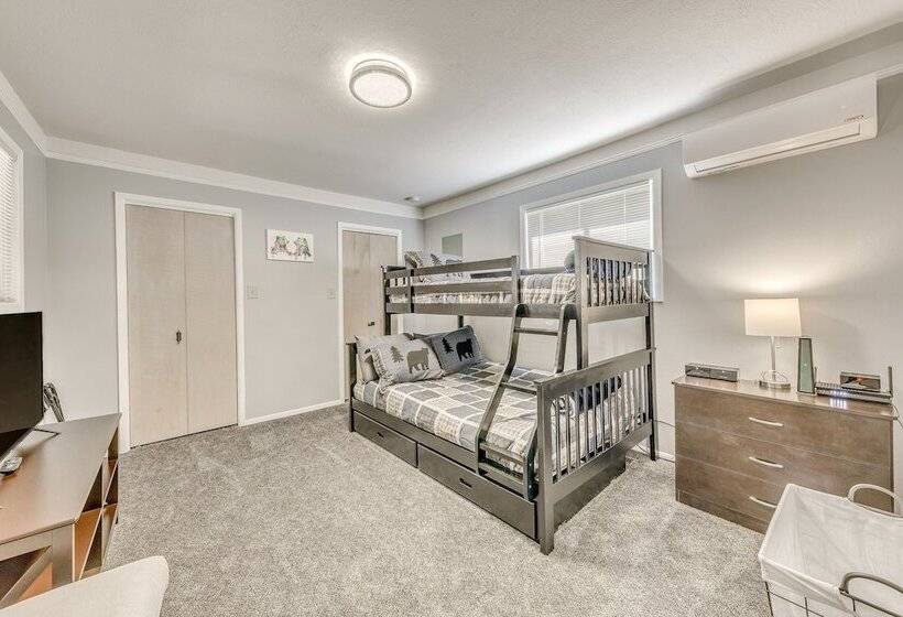 Ruidoso Cabin W/ Hot Tub ~ 2 Mi To Grindstone Lake