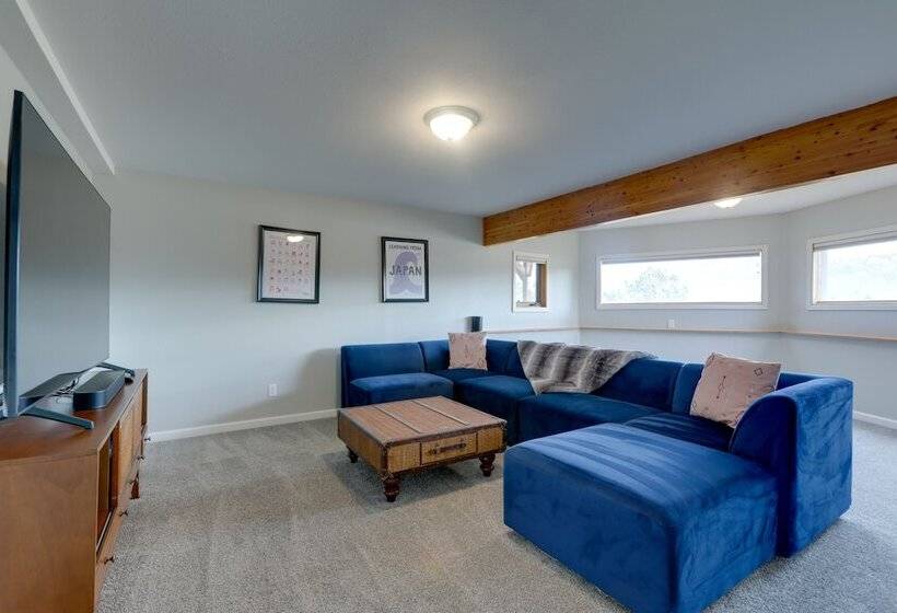 Spacious Hotchkiss Home W/ Stunning Mountain Views