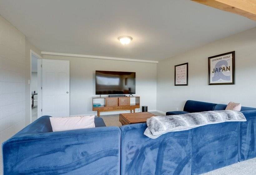 Spacious Hotchkiss Home W/ Stunning Mountain Views