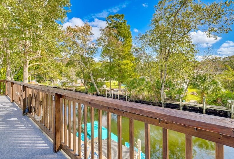 Spring Hill Home On Canal: Boat Dock & Pool Table!