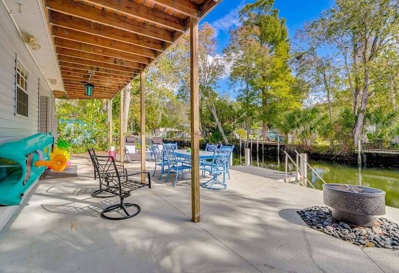 Spring Hill Home On Canal: Boat Dock & Pool Table!