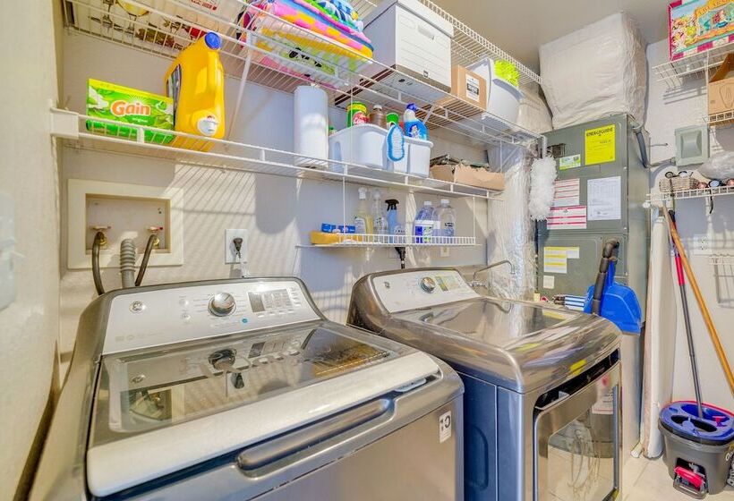 Spring Hill Home On Canal: Boat Dock & Pool Table!