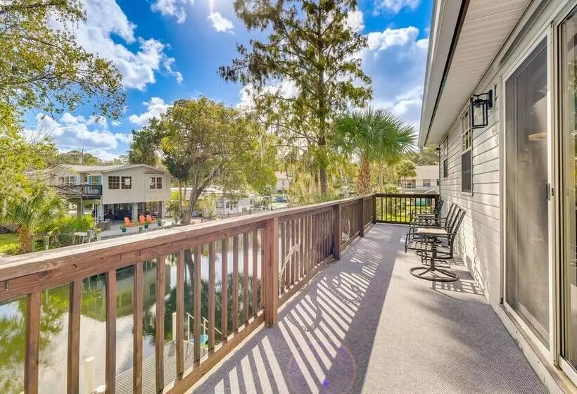 Spring Hill Home On Canal: Boat Dock & Pool Table!