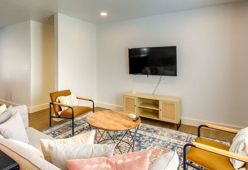 Vibrant Norman Home 2 Mi To Oklahoma Stadium!