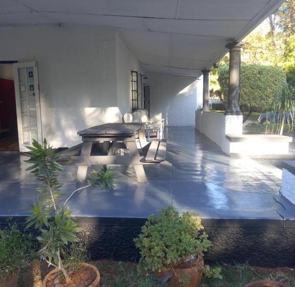 هاستل Choice Backpackers Lodge