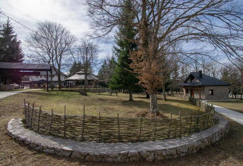 هاستل Holiday Park Hajducka Cesma