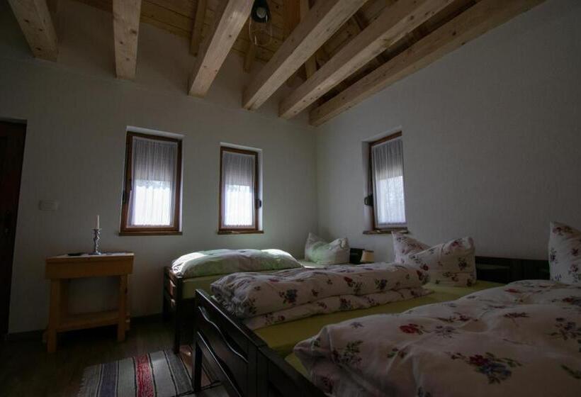 هاستل Holiday Park Hajducka Cesma