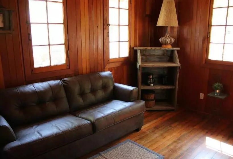 Aamiaismajoitus (B&B) Aaron S On The Lake