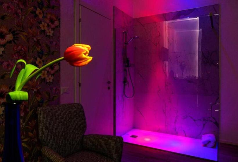 ベッドアンドブレックファースト Lorenzo Festa By Le Marinelle