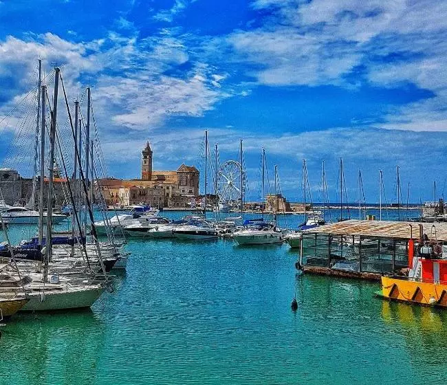 تختخواب و صبحانه Lorenzo Festa By Le Marinelle