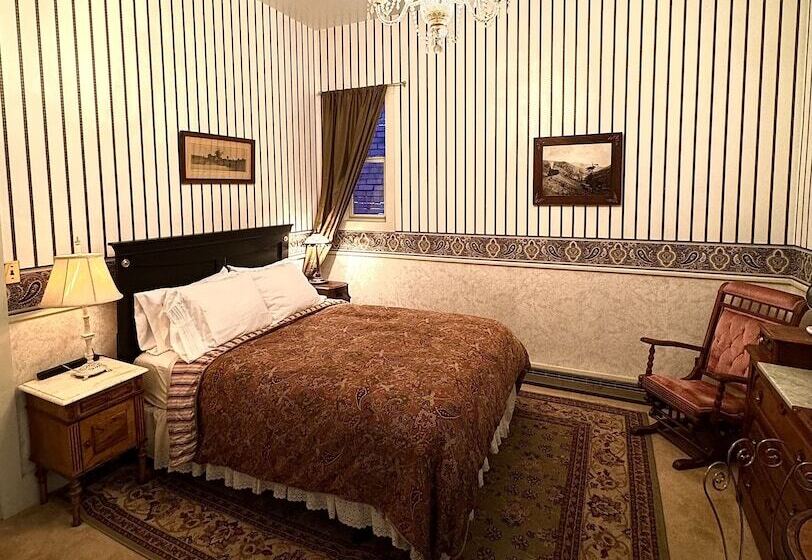 민박 Rico Mine Shaft Inn