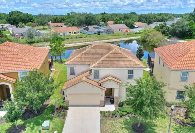 Coral Eagle At Solterra Resort By Shine Villas 415