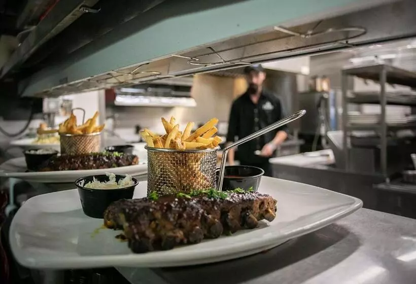 ホテル Le Littoral Bistro Gourmand Et Auberge