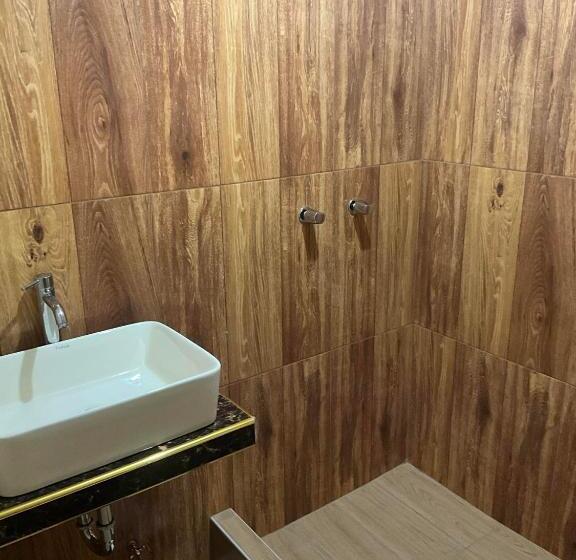 هتل Los Apus Mayaki