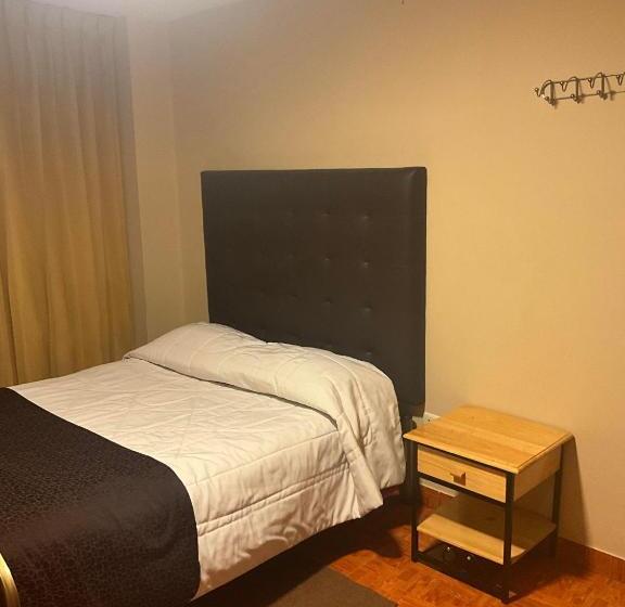 هتل Los Apus Mayaki