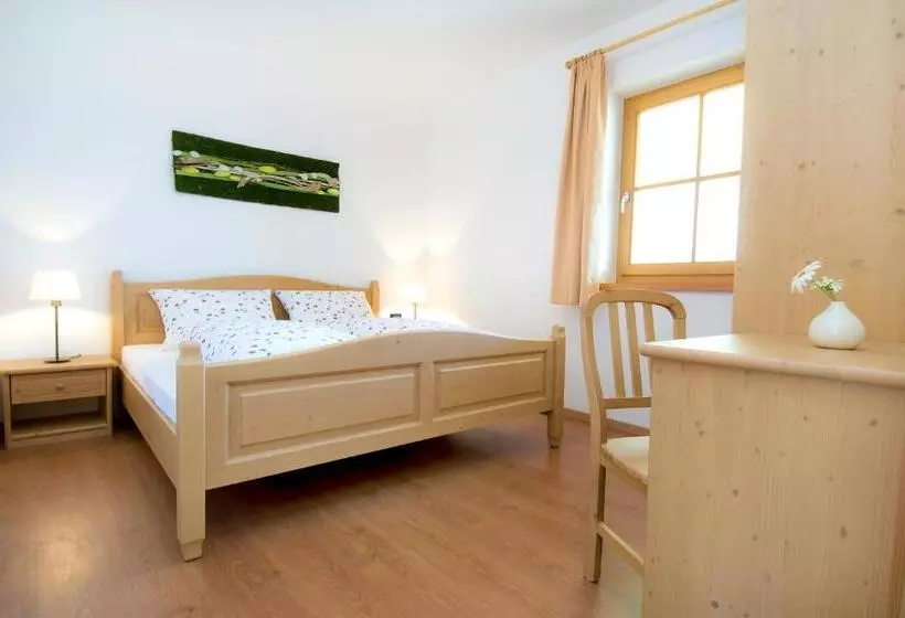 Hotelli Pschoalhof