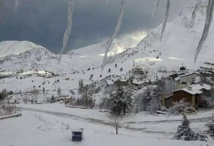 ホテル Saklikent Mountain Ski