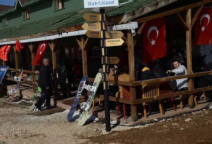 ホテル Saklikent Mountain Ski