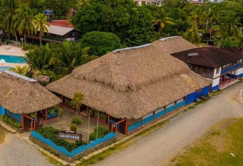Hotelli Tacarcuna Lodge