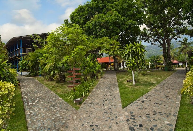 Hotel Tacarcuna Lodge