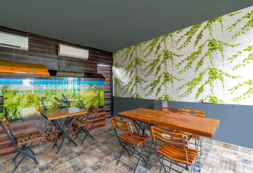 Fabhotel Lemon Grass