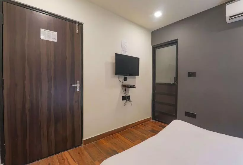 Fabhotel Lemon Grass