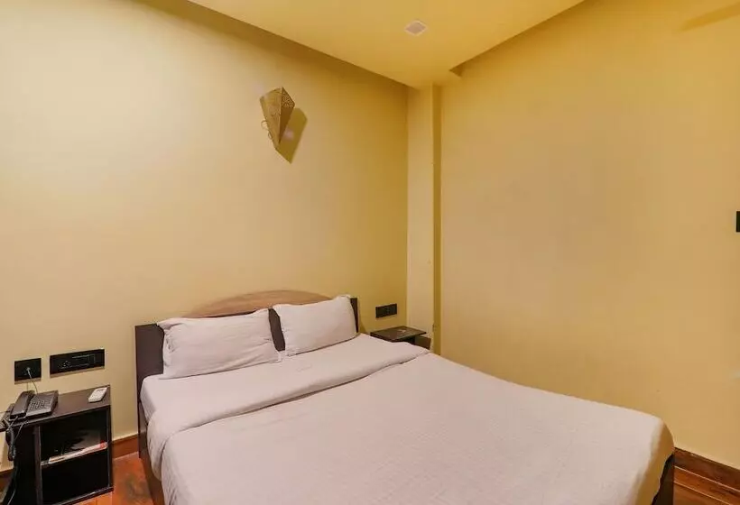 Fabhotel Lemon Grass