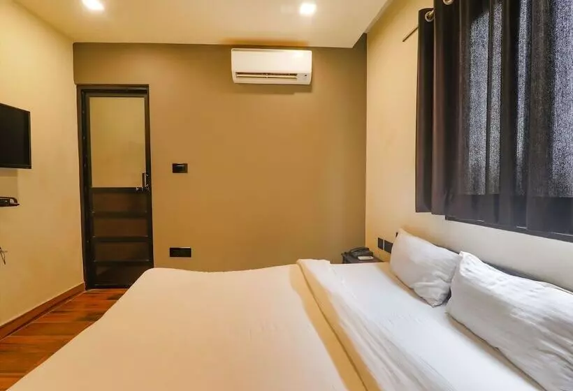 Fabhotel Lemon Grass