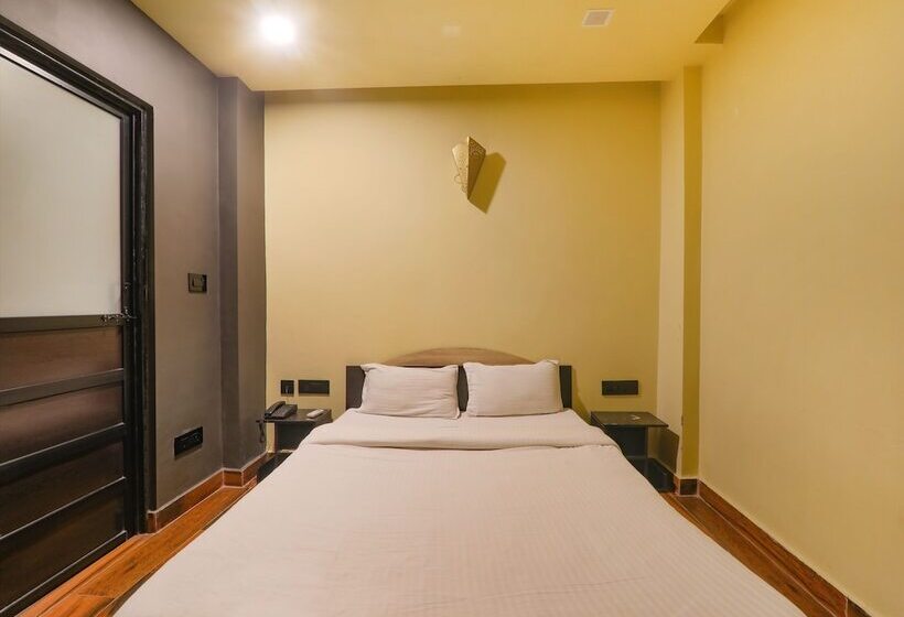 Fabhotel Lemon Grass