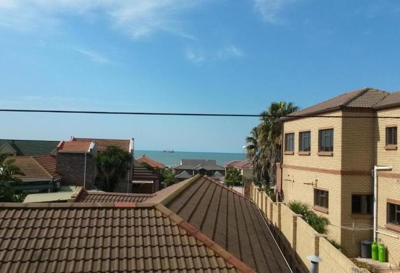 بنسيون Coega Harbour View Guesthouse