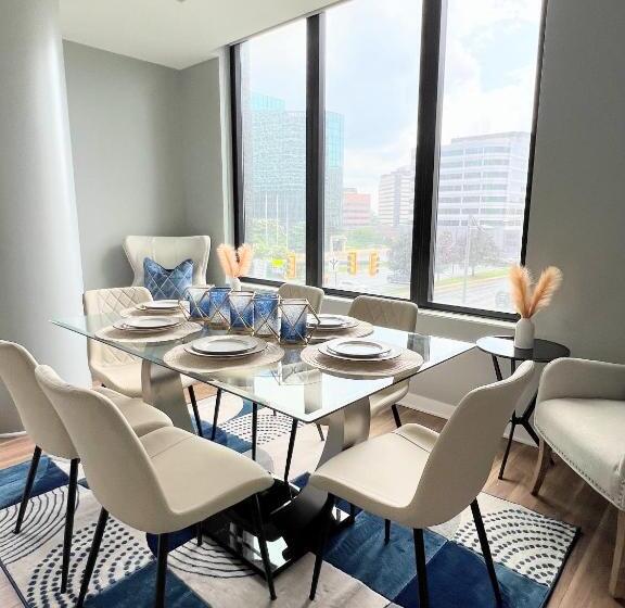 Premier Escape Tysons 4 Beds