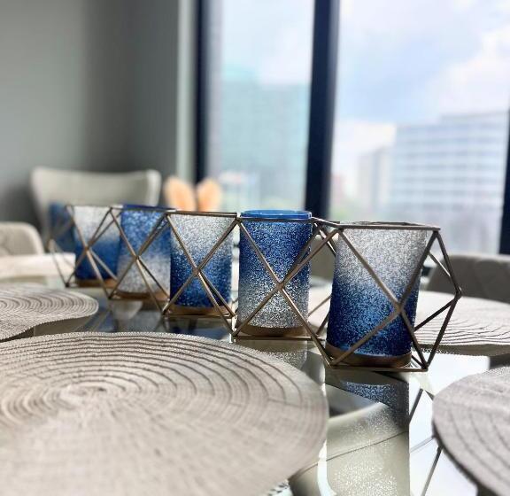 Premier Escape Tysons 4 Beds