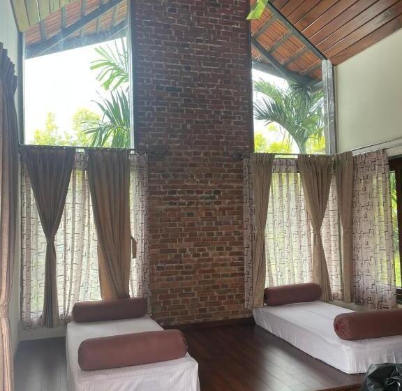 Resort Biranji Aqua Retreat