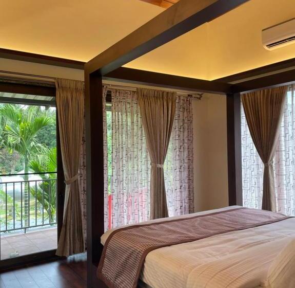 Resort Biranji Aqua Retreat