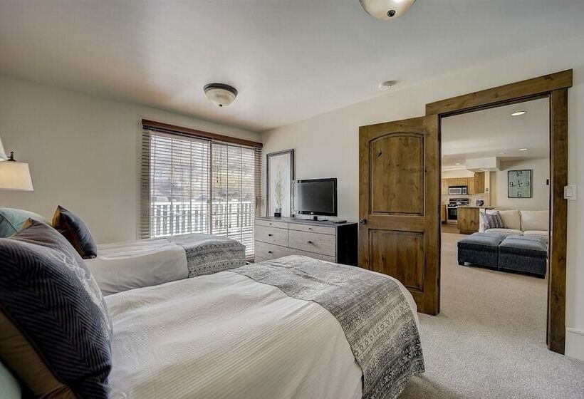 Resort Plaza #5065 By Avantstay Ski In Ski Out Home In Park City Mountain Resort