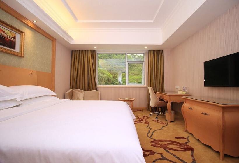 Vienna Hotel Binhai Pearl Branch