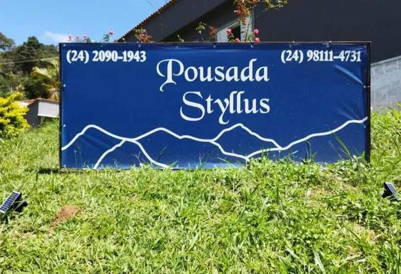 Retkeilymaja Pousada Styllus Miguel Pereira