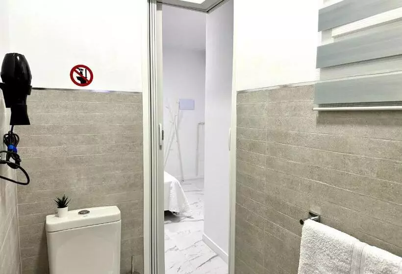 Alcalá Retreat: Ocean View & Modern Comfort