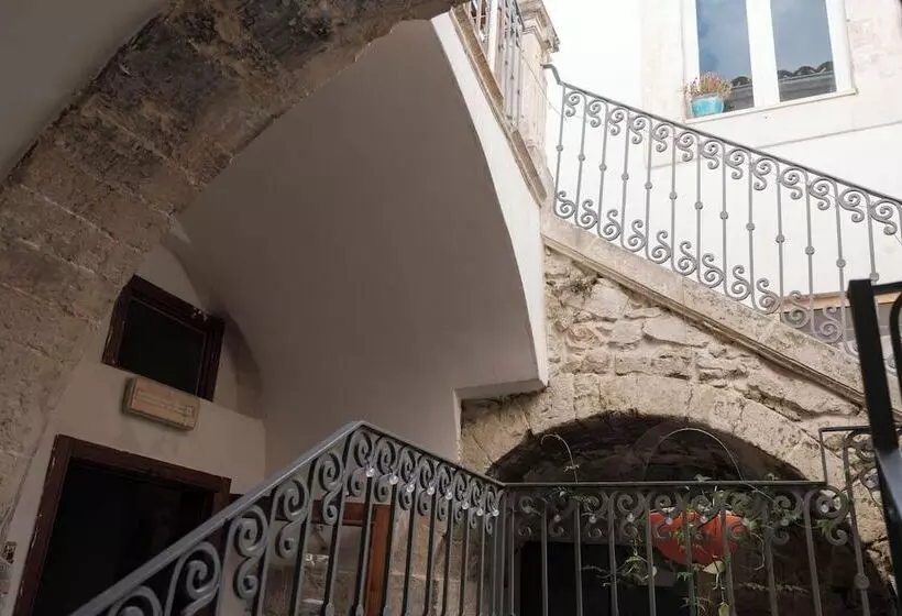 تختخواب و صبحانه Casa Catalé