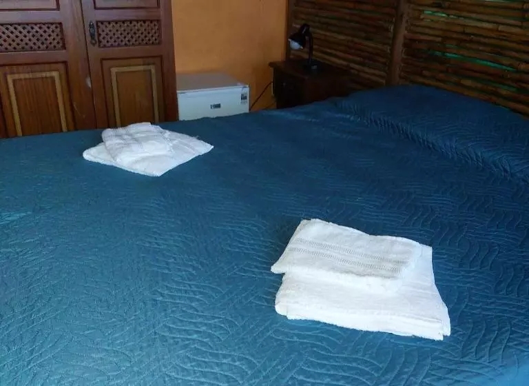 Aamiaismajoitus (B&B) Posada Mar Azul Con Jacuzzi
