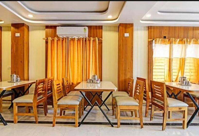 هتل Elysian Premium