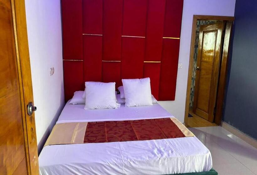 בית מלון כפרי L Empire