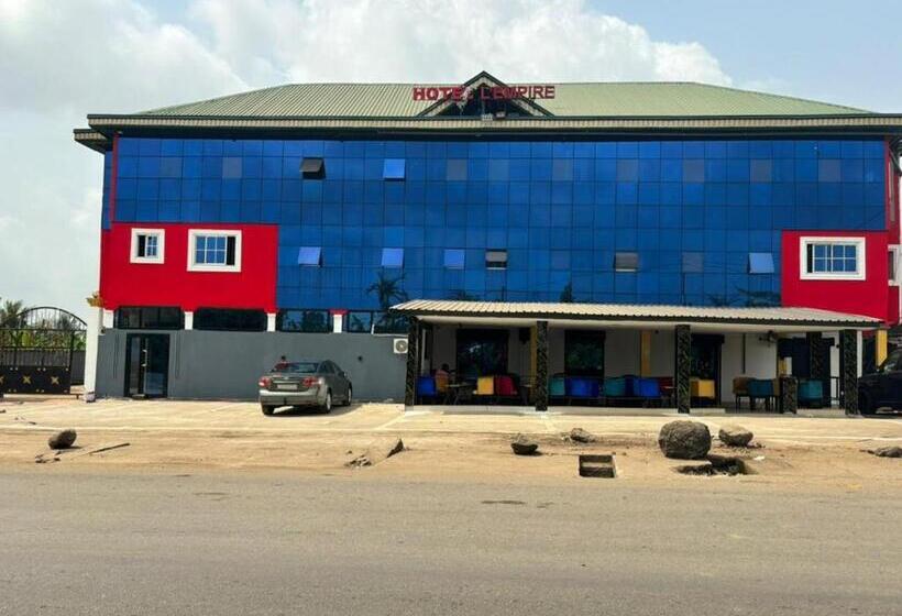 בית מלון כפרי L Empire